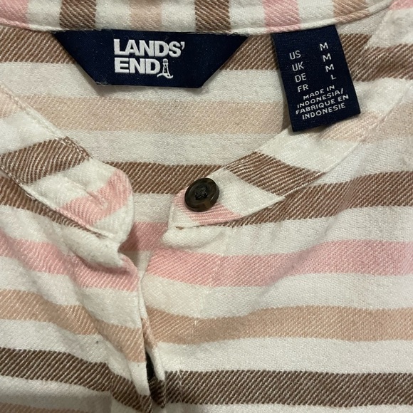 Land’s End Striped Shacket with Pockets. Size M - Picture 4 of 7